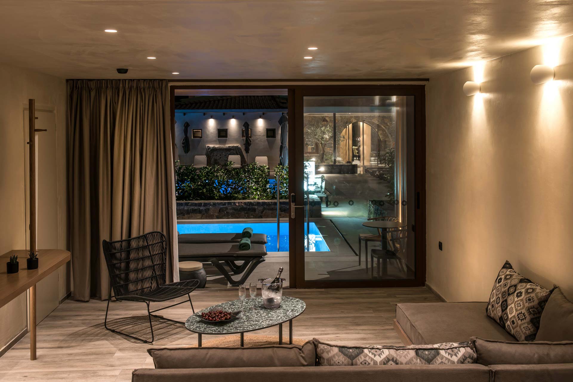 Suite Swim Up with Private Pool